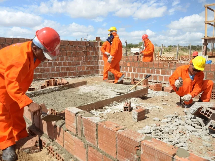 Canteiro de obra abre Vagas para Pedreiro em São Luís